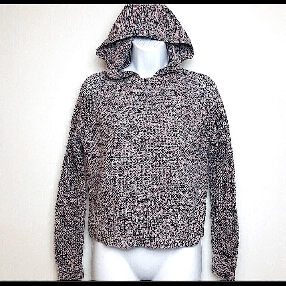 🆕✨AMERICAN EAGLE 🦅 STYLISH HOOD SWEATER LONGSLEEVE&1ST PICTURE IS THE COLORS - Picture 2 of 8